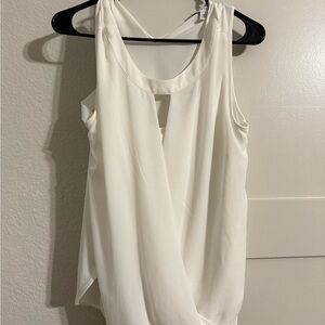 41 Hawthorn White Sleeveless Tank Top